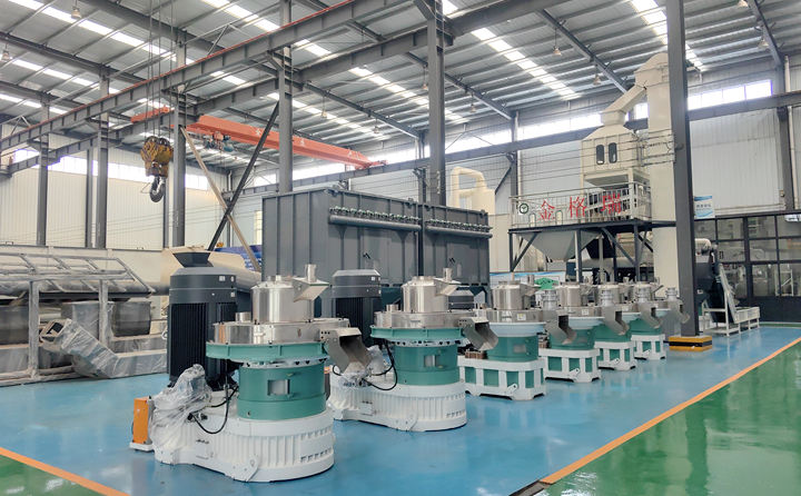 生物質(zhì)顆粒機.jpg 生物質(zhì)顆粒機.jpg